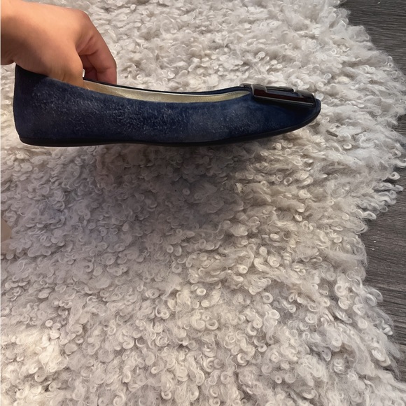 very elegant shoes, perfect for office, party, etc. I love these pretty shoes. - Picture 1 of 4